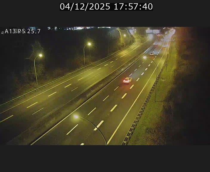 <h2>Traffic live webcam Luxembourg Frisange - A13 direction Allemagne - BK 26</h2>
