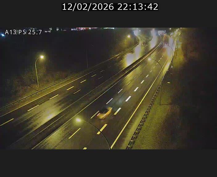 <h2>Traffic live webcam Luxembourg Frisange - A13 direction Allemagne - BK 26</h2>
