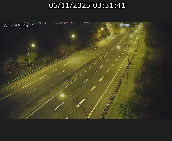 <h2>Traffic live webcam Luxembourg Frisange - A13 direction Allemagne - BK 26</h2>