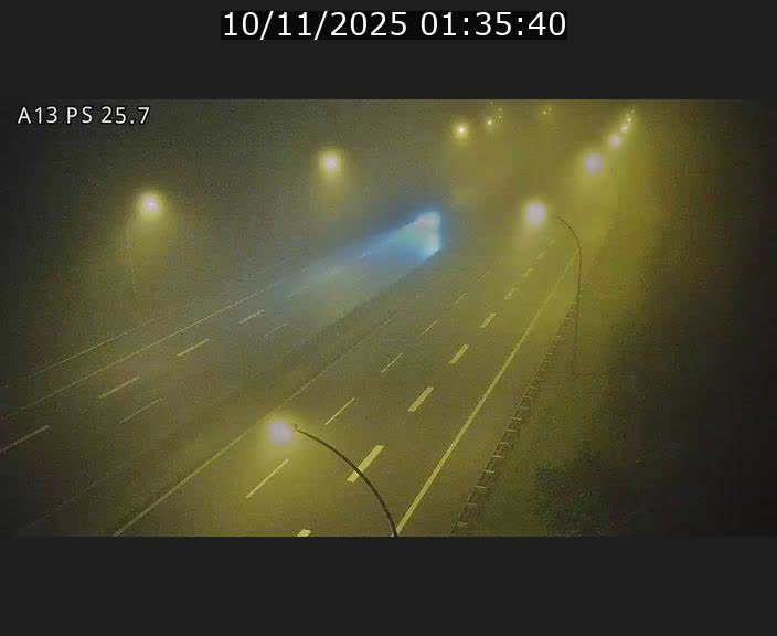 <h2>Traffic live webcam Luxembourg Frisange - A13 direction Allemagne - BK 26</h2>