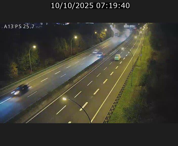 <h2>Traffic live webcam Luxembourg Frisange - A13 direction Allemagne - BK 26</h2>