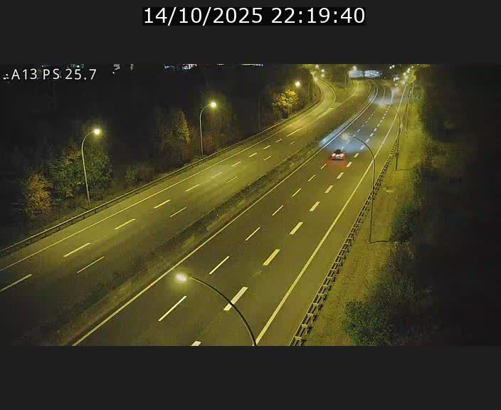 <h2>Traffic live webcam Luxembourg Frisange - A13 direction Allemagne - BK 26</h2>