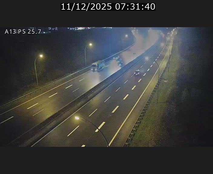 <h2>Traffic live webcam Luxembourg Frisange - A13 direction Allemagne - BK 26</h2>