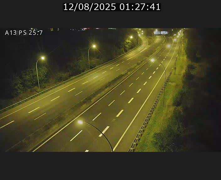 <h2>Traffic live webcam Luxembourg Frisange - A13 direction Allemagne - BK 26</h2>