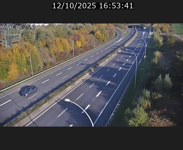 <h2>Traffic live webcam Luxembourg Frisange - A13 direction Allemagne - BK 26</h2>