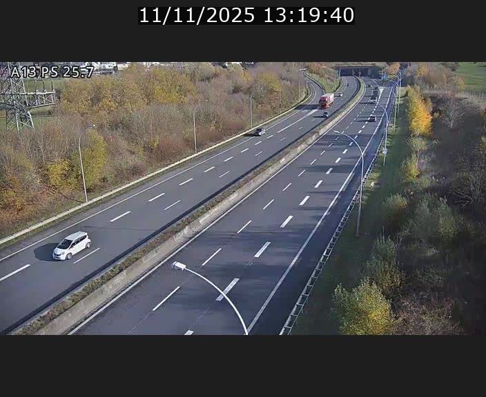 <h2>Traffic live webcam Luxembourg Frisange - A13 direction Allemagne - BK 26</h2>