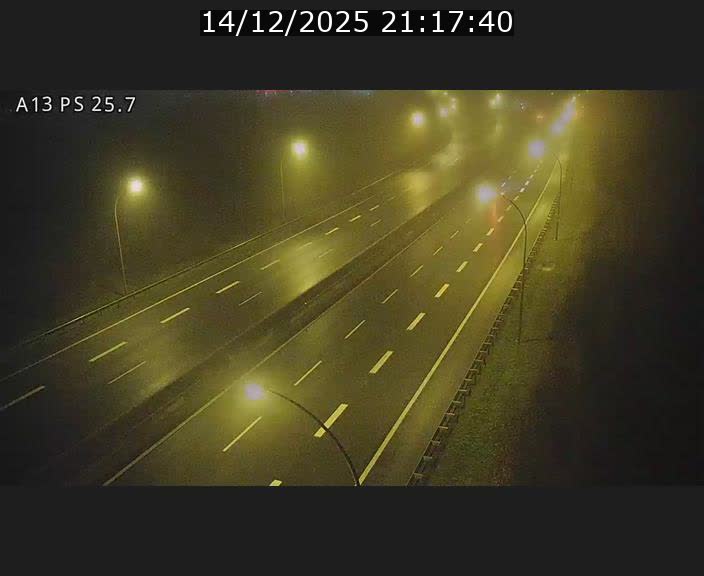 <h2>Traffic live webcam Luxembourg Frisange - A13 direction Allemagne - BK 26</h2>