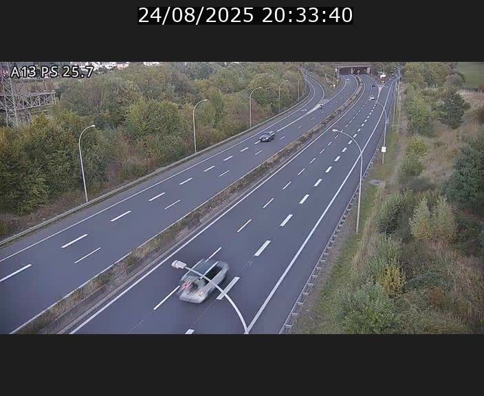 <h2>Traffic live webcam Luxembourg Frisange - A13 direction Allemagne - BK 26</h2>