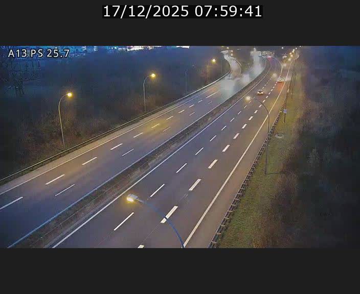 <h2>Traffic live webcam Luxembourg Frisange - A13 direction Allemagne - BK 26</h2>