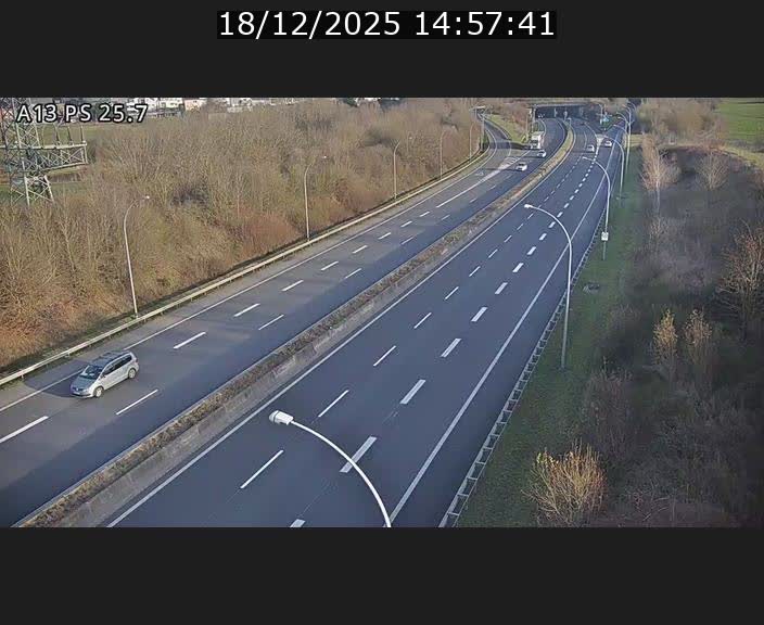 Traffic live webcam Luxembourg Frisange - A13 direction Allemagne - BK 26