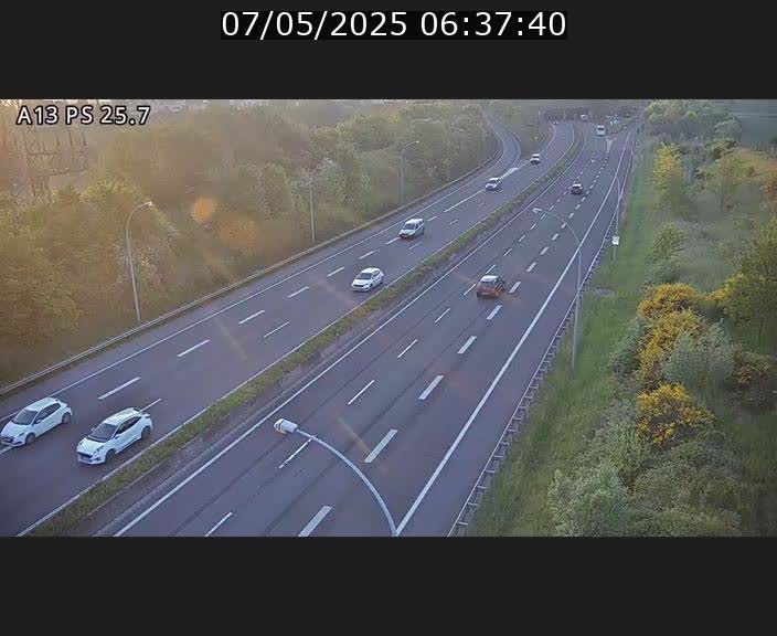 Traffic live webcam Luxembourg Frisange - A13 direction Allemagne - BK 26