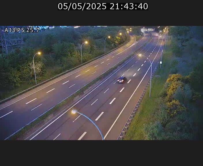 Traffic live webcam Luxembourg Frisange - A13 direction Allemagne - BK 26