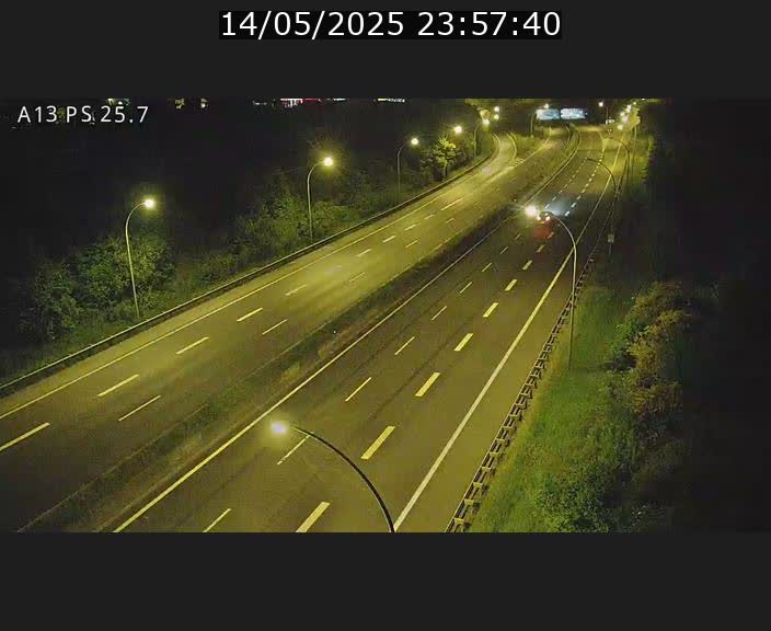 Traffic live webcam Luxembourg Frisange - A13 direction Allemagne - BK 26