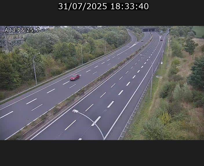 Traffic live webcam Luxembourg Frisange - A13 direction Allemagne - BK 26