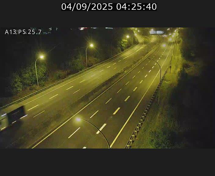<h2>Traffic live webcam Luxembourg Frisange - A13 direction Allemagne - BK 26</h2>