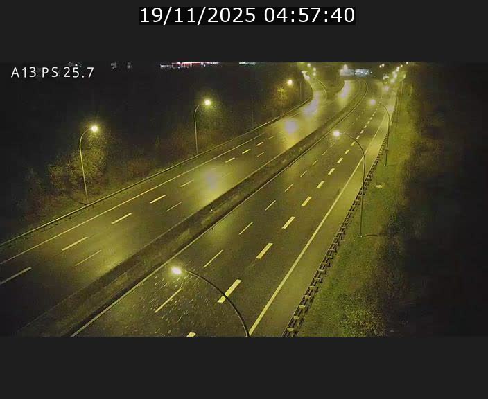 <h2>Traffic live webcam Luxembourg Frisange - A13 direction Allemagne - BK 26</h2>