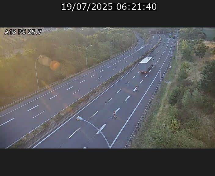 Traffic live webcam Luxembourg Frisange - A13 direction Allemagne - BK 26
