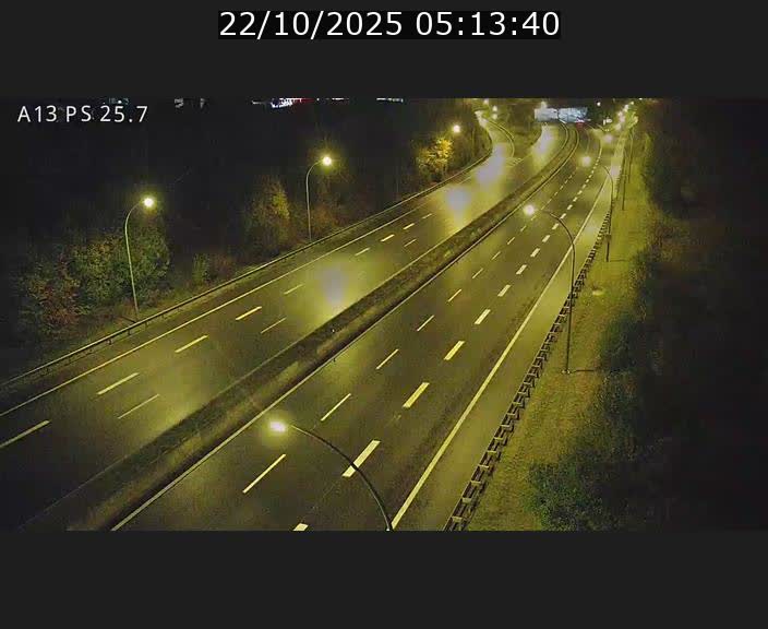 <h2>Traffic live webcam Luxembourg Frisange - A13 direction Allemagne - BK 26</h2>