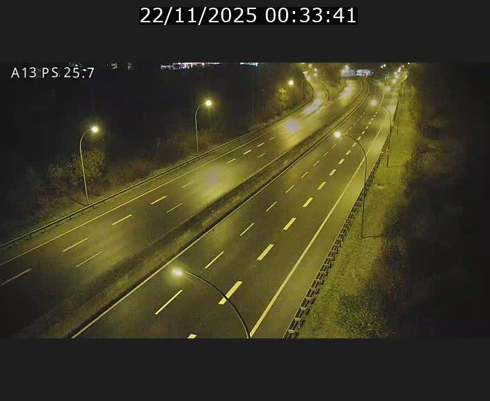 <h2>Traffic live webcam Luxembourg Frisange - A13 direction Allemagne - BK 26</h2>