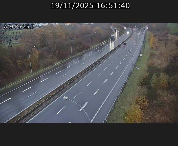 <h2>Traffic live webcam Luxembourg Frisange - A13 direction Allemagne - BK 26</h2>
