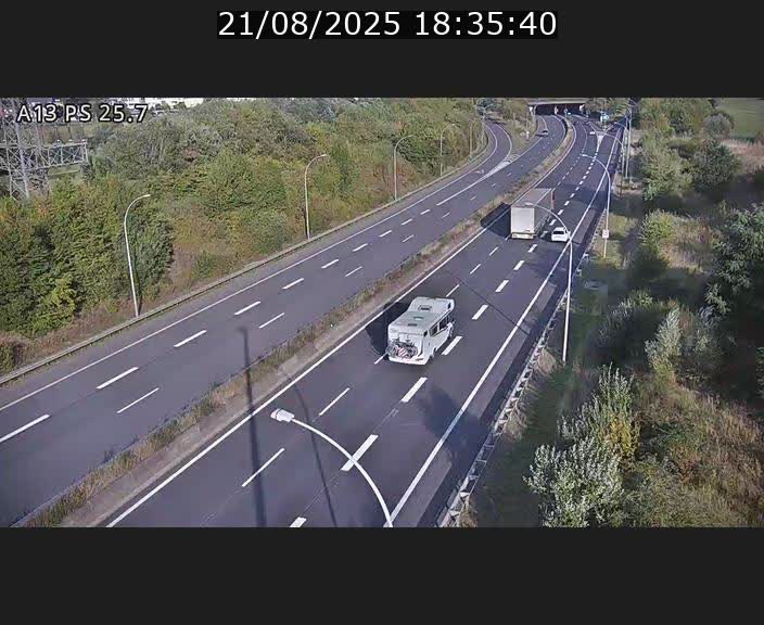 <h2>Traffic live webcam Luxembourg Frisange - A13 direction Allemagne - BK 26</h2>