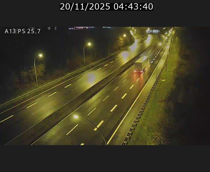 <h2>Traffic live webcam Luxembourg Frisange - A13 direction Allemagne - BK 26</h2>