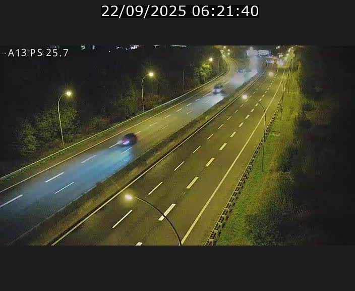 <h2>Traffic live webcam Luxembourg Frisange - A13 direction Allemagne - BK 26</h2>
