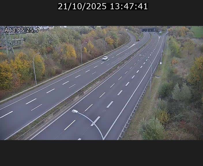 <h2>Traffic live webcam Luxembourg Frisange - A13 direction Allemagne - BK 26</h2>