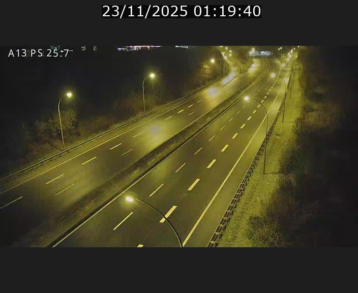 <h2>Traffic live webcam Luxembourg Frisange - A13 direction Allemagne - BK 26</h2>