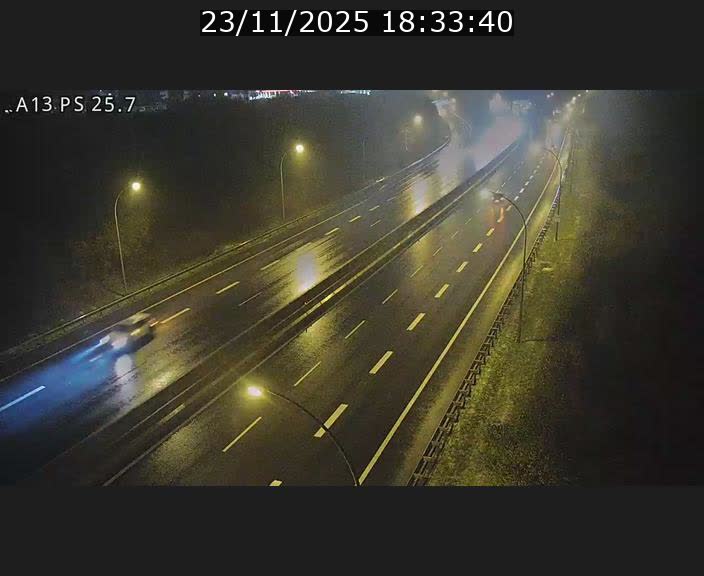 <h2>Traffic live webcam Luxembourg Frisange - A13 direction Allemagne - BK 26</h2>