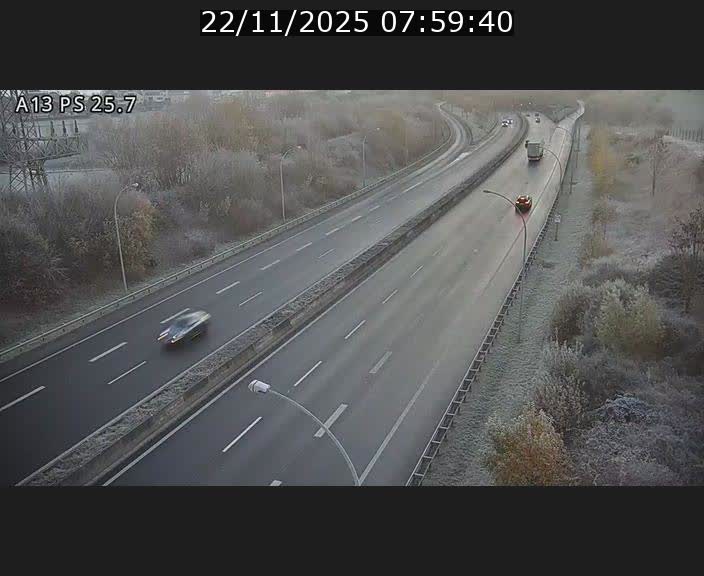 <h2>Traffic live webcam Luxembourg Frisange - A13 direction Allemagne - BK 26</h2>