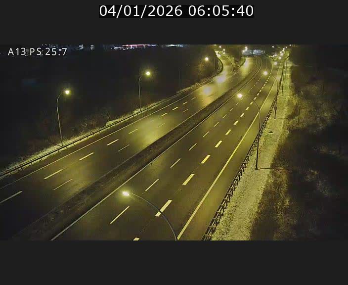 <h2>Traffic live webcam Luxembourg Frisange - A13 direction Allemagne - BK 26</h2>