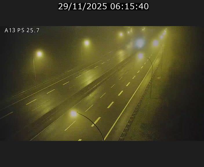 <h2>Traffic live webcam Luxembourg Frisange - A13 direction Allemagne - BK 26</h2>