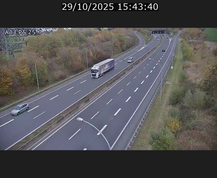 <h2>Traffic live webcam Luxembourg Frisange - A13 direction Allemagne - BK 26</h2>