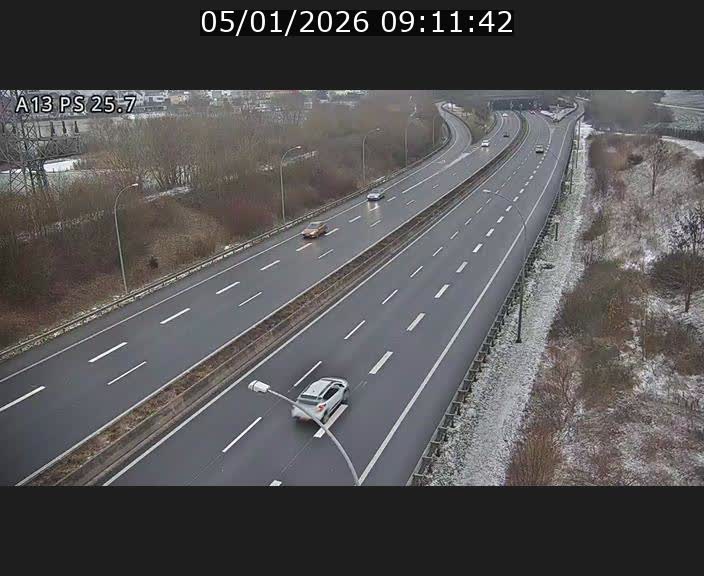 <h2>Traffic live webcam Luxembourg Frisange - A13 direction Allemagne - BK 26</h2>