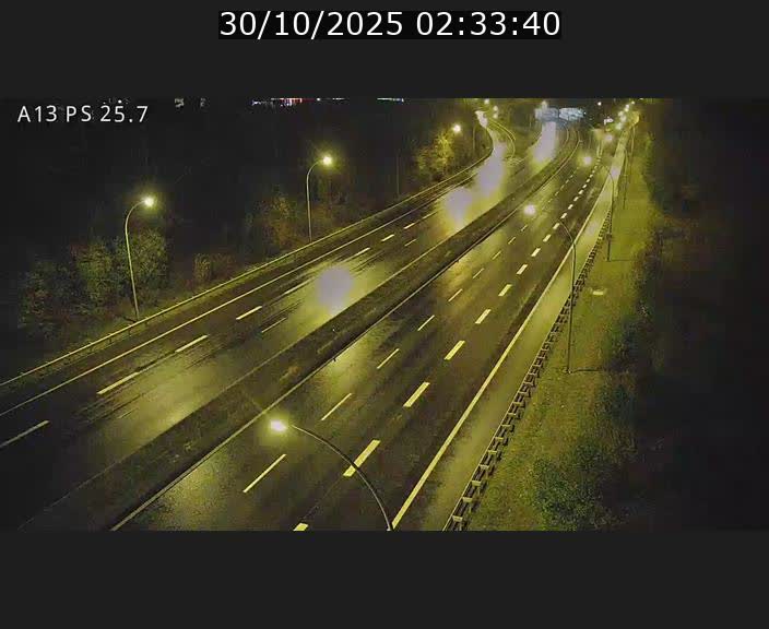 <h2>Traffic live webcam Luxembourg Frisange - A13 direction Allemagne - BK 26</h2>