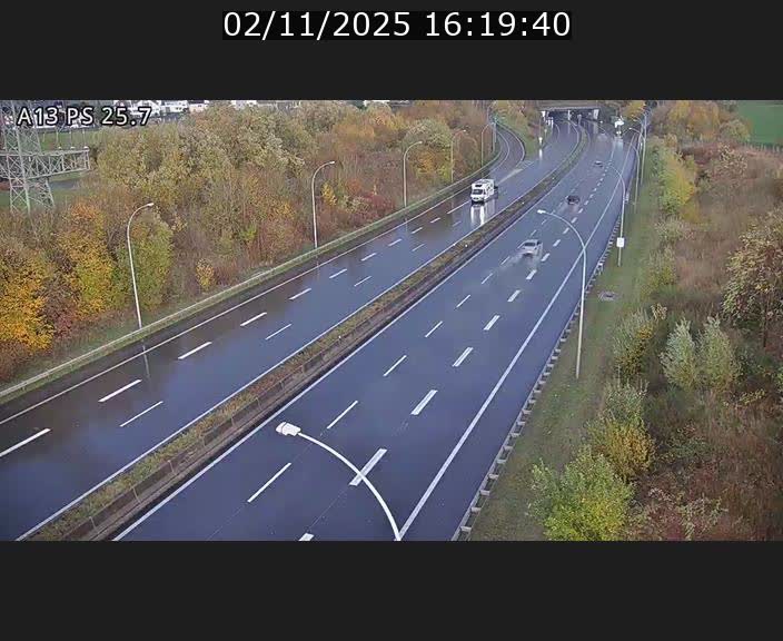 <h2>Traffic live webcam Luxembourg Frisange - A13 direction Allemagne - BK 26</h2>