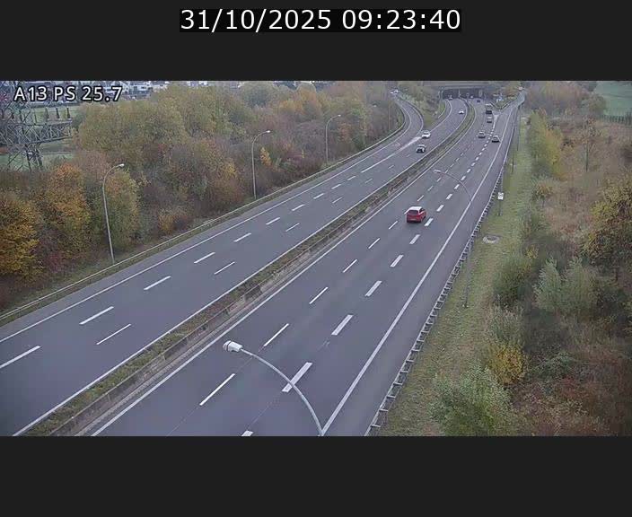 <h2>Traffic live webcam Luxembourg Frisange - A13 direction Allemagne - BK 26</h2>