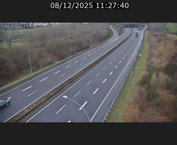 <h2>Traffic live webcam Luxembourg Frisange - A13 direction Allemagne - BK 26</h2>