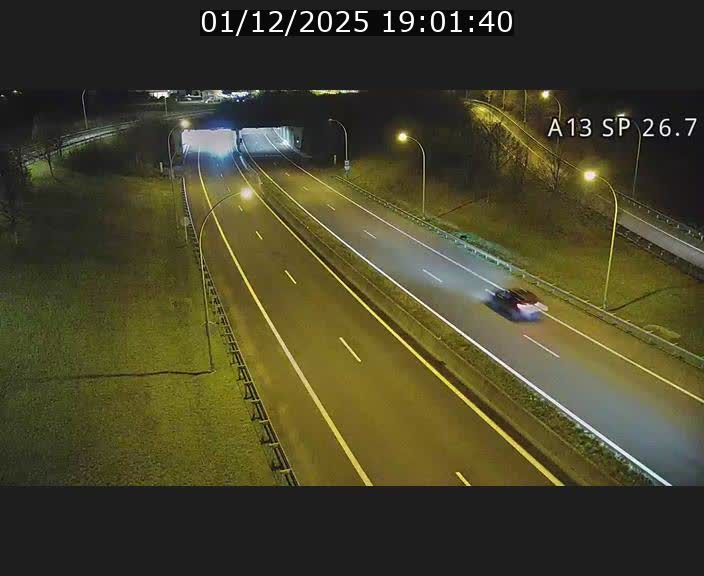 <h2>Traffic live webcam Luxembourg Frisange - A13 direction Luxembourg-ville - BK 26.7</h2>