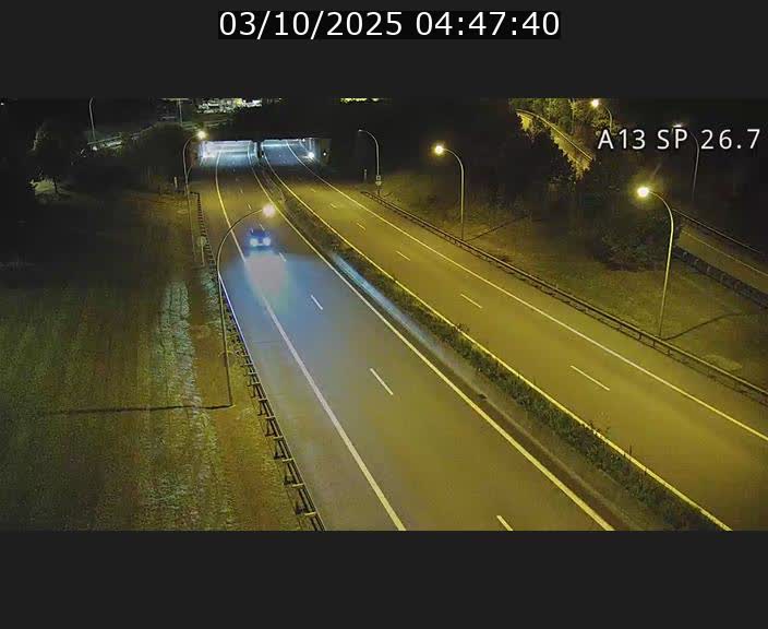 <h2>Traffic live webcam Luxembourg Frisange - A13 direction Luxembourg-ville - BK 26.7</h2>