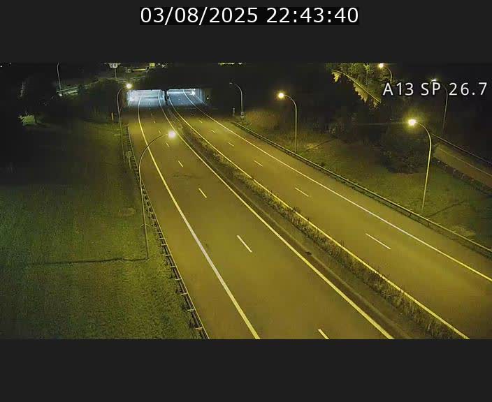 <h2>Traffic live webcam Luxembourg Frisange - A13 direction Luxembourg-ville - BK 26.7</h2>