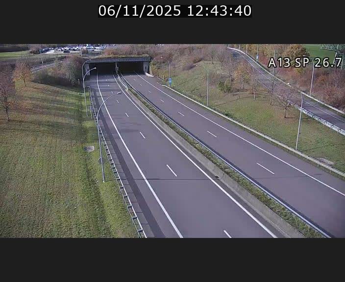 <h2>Traffic live webcam Luxembourg Frisange - A13 direction Luxembourg-ville - BK 26.7</h2>