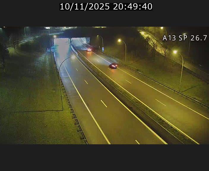<h2>Traffic live webcam Luxembourg Frisange - A13 direction Luxembourg-ville - BK 26.7</h2>