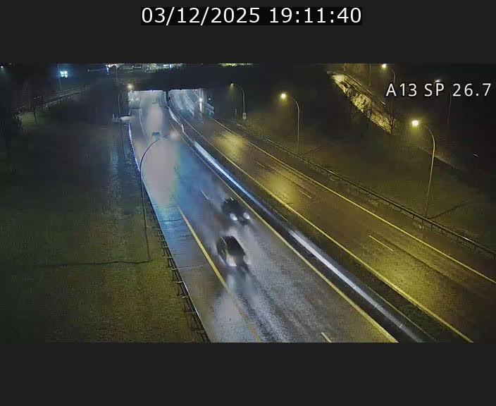 <h2>Traffic live webcam Luxembourg Frisange - A13 direction Luxembourg-ville - BK 26.7</h2>
