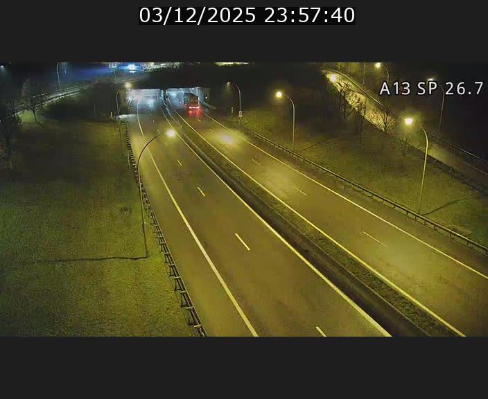 <h2>Traffic live webcam Luxembourg Frisange - A13 direction Luxembourg-ville - BK 26.7</h2>