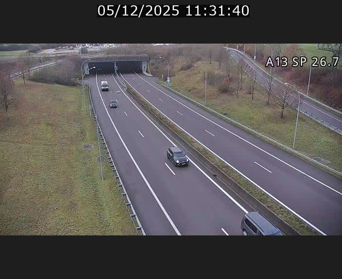 <h2>Traffic live webcam Luxembourg Frisange - A13 direction Luxembourg-ville - BK 26.7</h2>