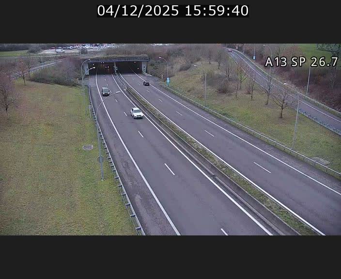 <h2>Traffic live webcam Luxembourg Frisange - A13 direction Luxembourg-ville - BK 26.7</h2>