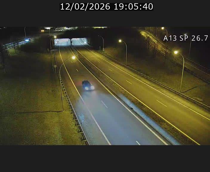 <h2>Traffic live webcam Luxembourg Frisange - A13 direction Luxembourg-ville - BK 26.7</h2>