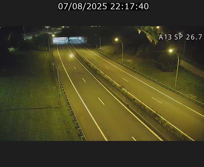<h2>Traffic live webcam Luxembourg Frisange - A13 direction Luxembourg-ville - BK 26.7</h2>